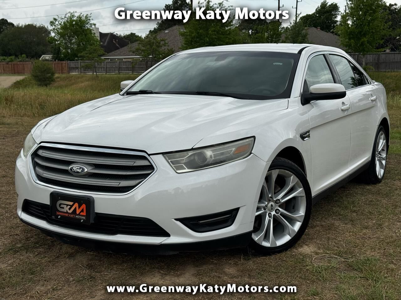 2013 FORD Taurus