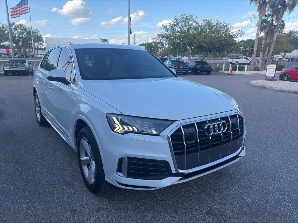 2022 AUDI Q7