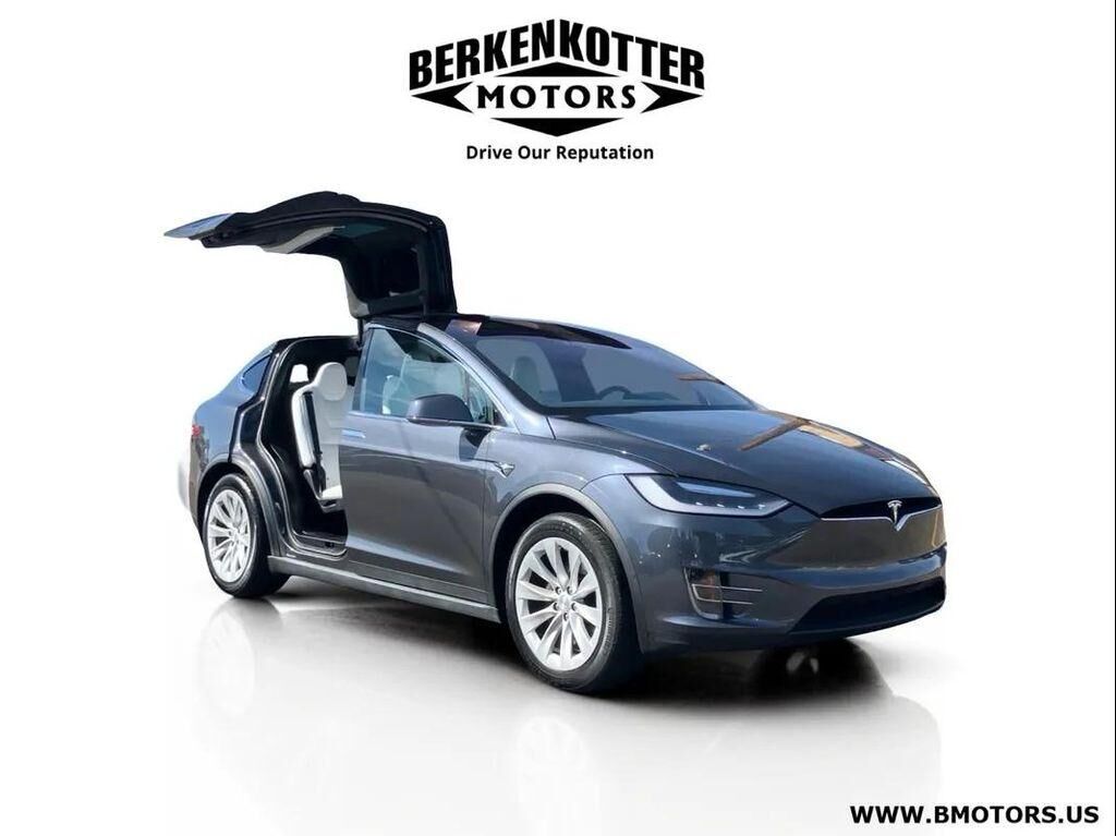 2017 TESLA Model X