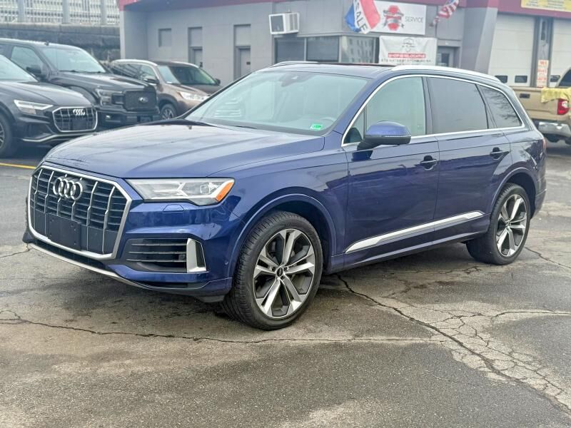 2021 AUDI Q7