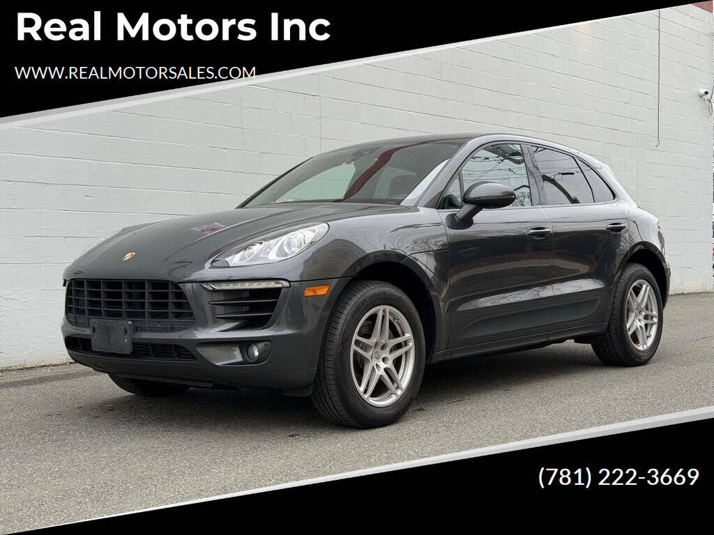 2018 PORSCHE Macan