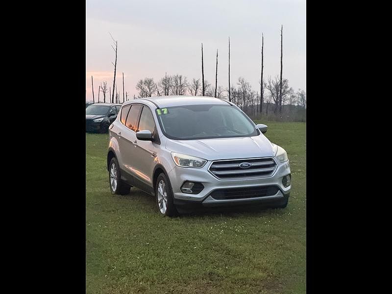 2017 FORD Escape