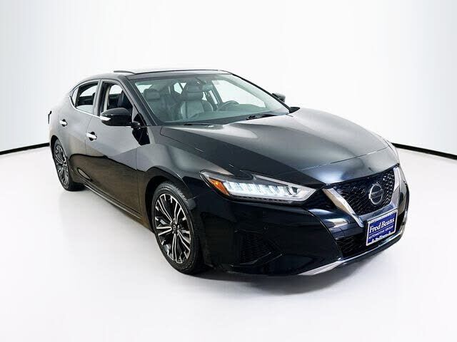 2019 NISSAN Maxima