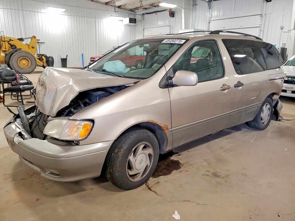 2003 TOYOTA Sienna