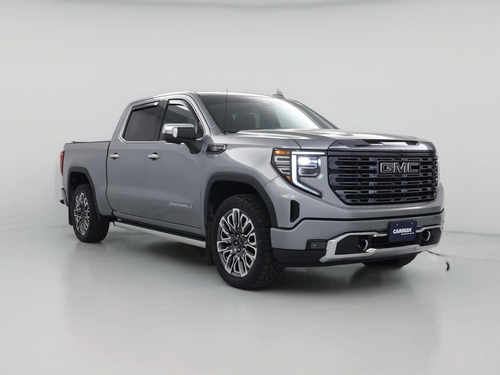 2024 GMC Sierra