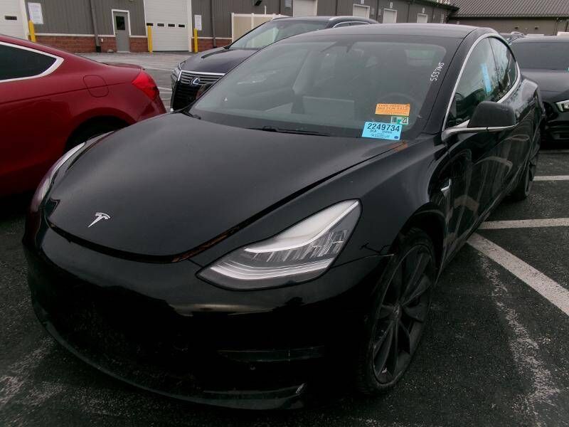 2020 TESLA Model 3