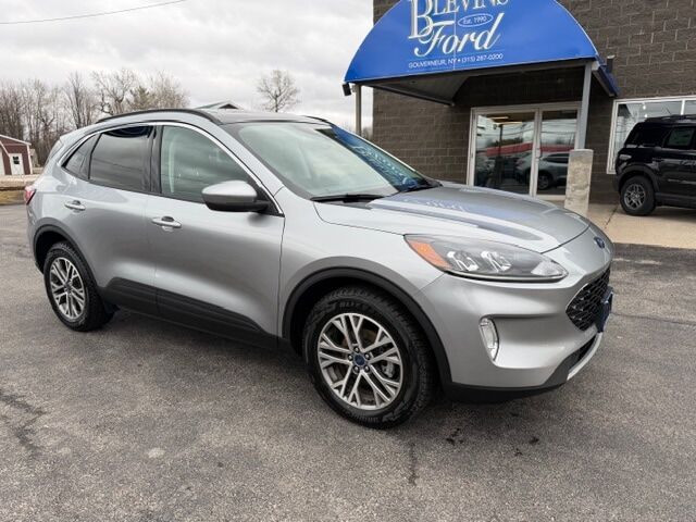 2022 FORD Escape