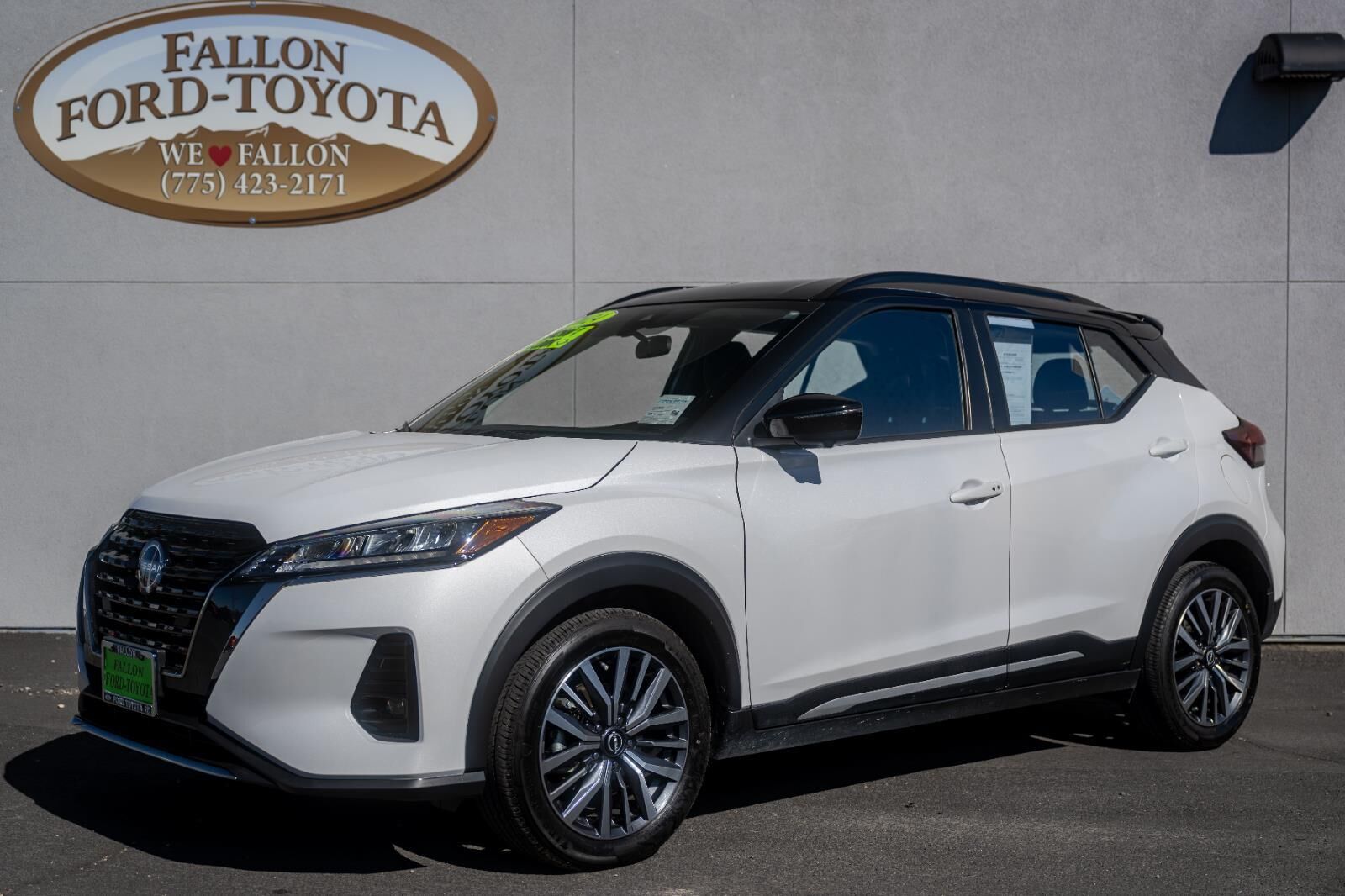 2024 NISSAN Kicks