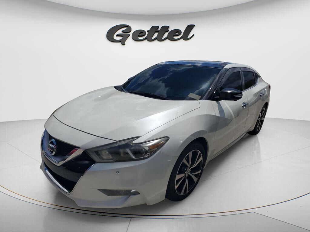 2017 NISSAN Maxima