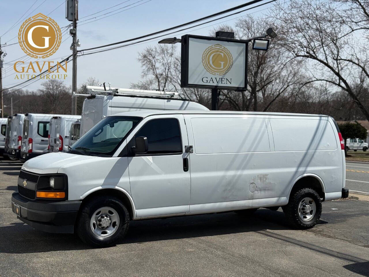 2017 CHEVROLET Express