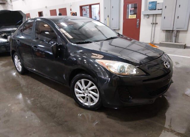 2012 MAZDA Mazda3
