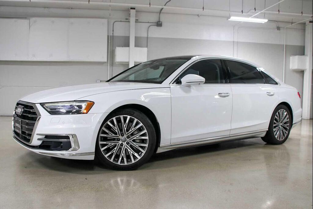 2019 AUDI A8