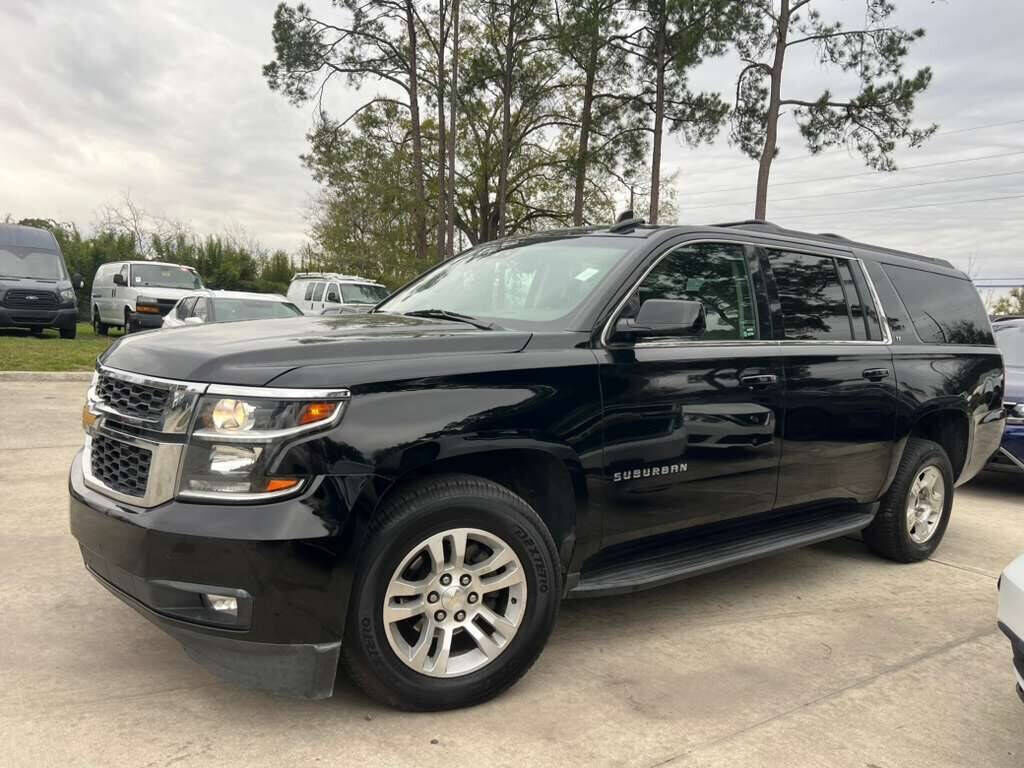 2018 CHEVROLET Suburban