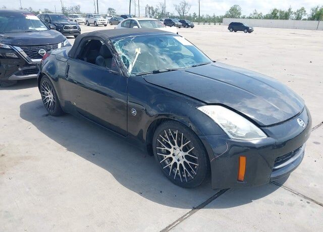 2006 NISSAN 350Z
