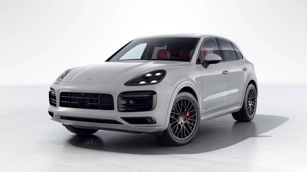2022 PORSCHE Cayenne