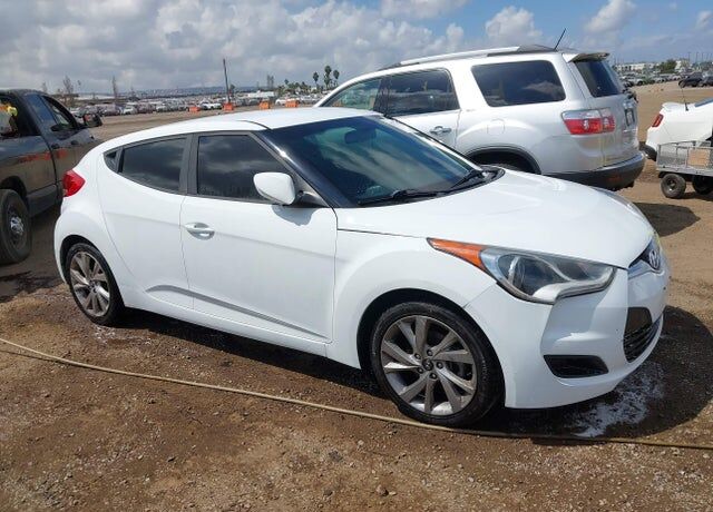 2016 HYUNDAI Veloster
