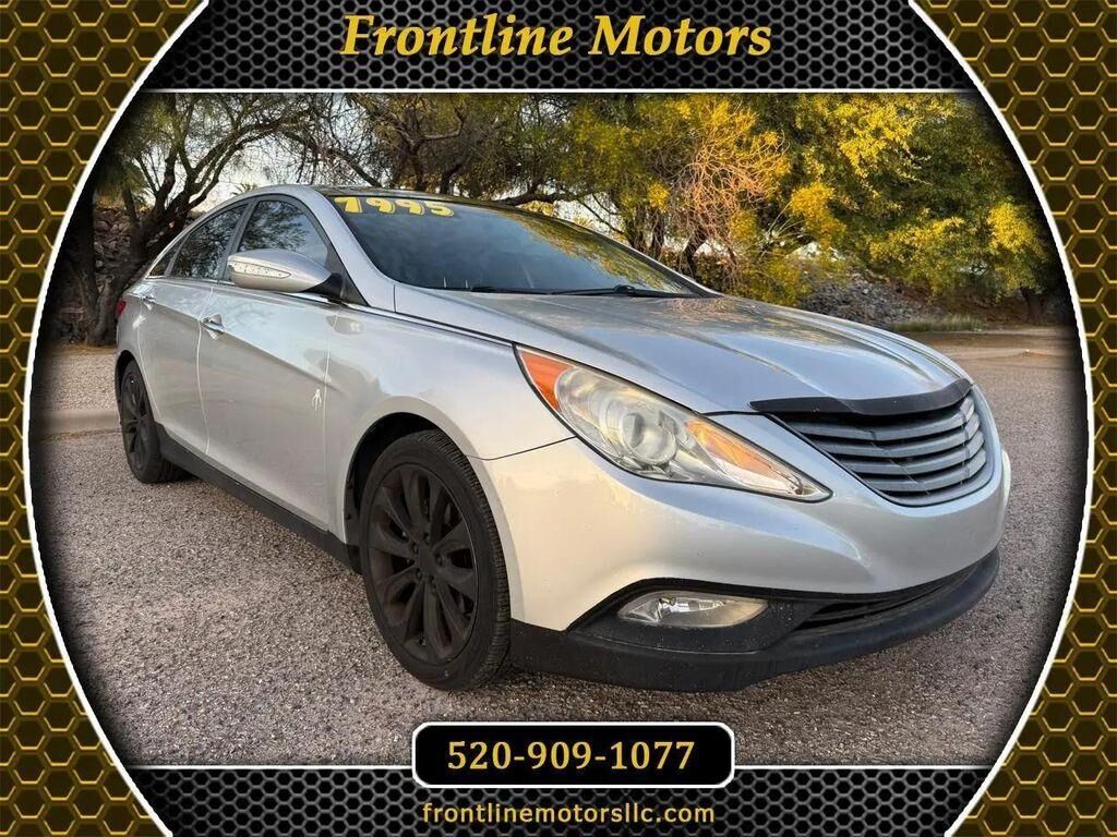 2013 HYUNDAI Sonata