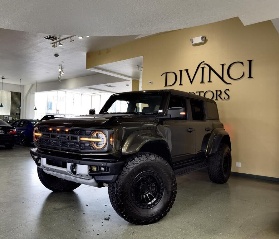 2024 FORD Bronco