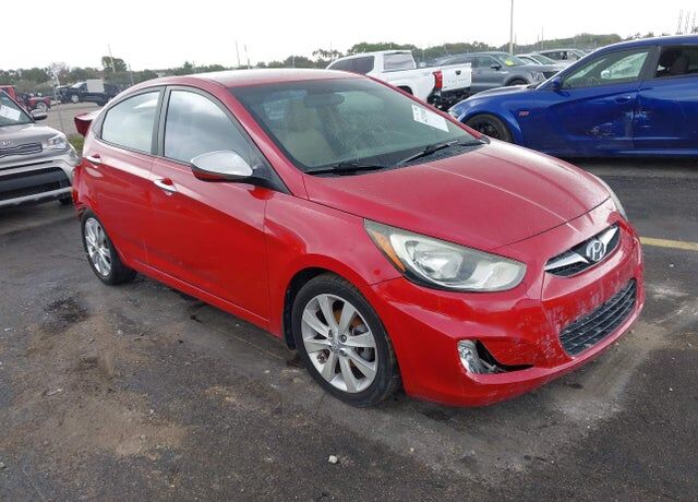 2013 HYUNDAI Accent