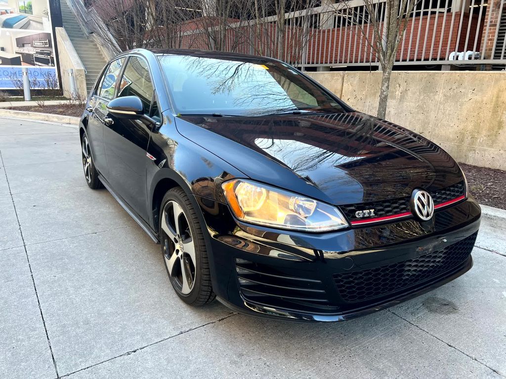 2016 VOLKSWAGEN Golf GTI