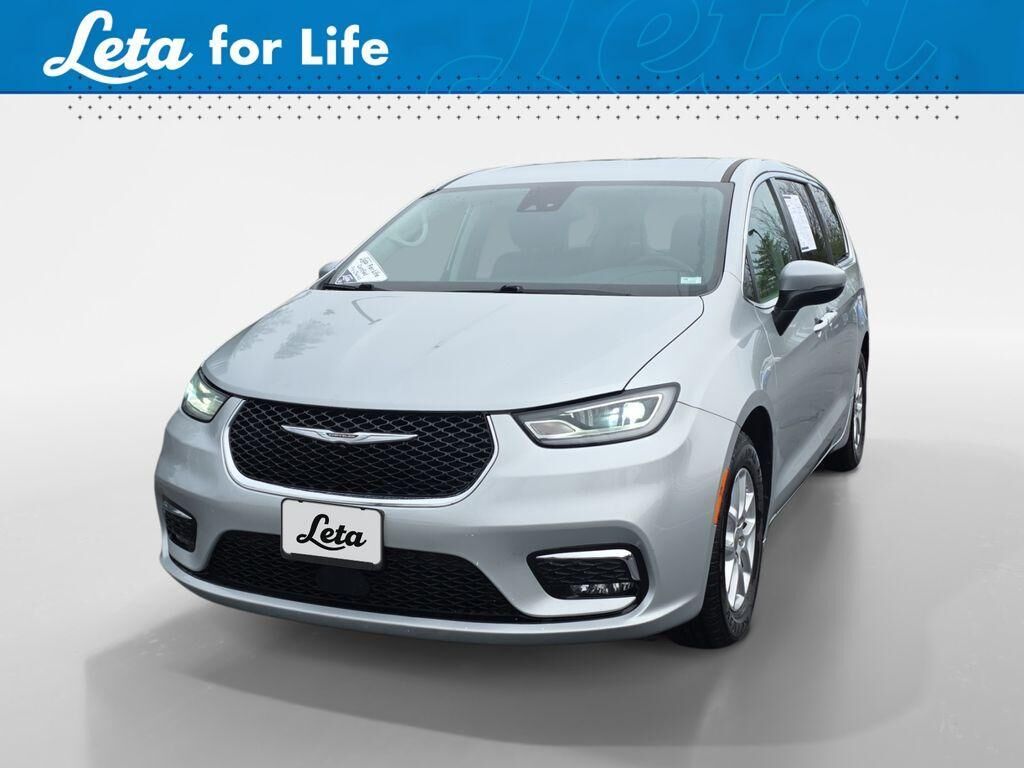2023 CHRYSLER Pacifica