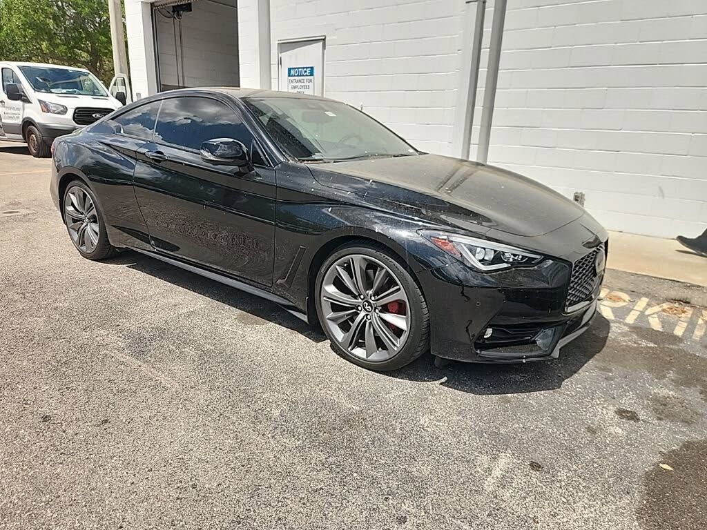 2021 INFINITI Q60