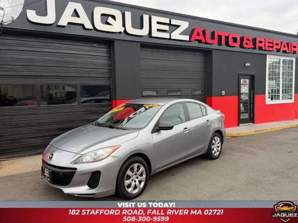 2013 MAZDA Mazda3