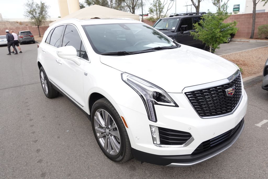 2024 CADILLAC XT5