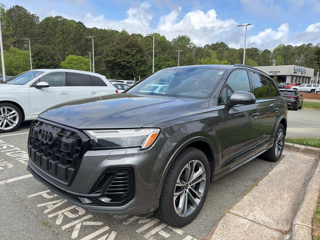 2025 AUDI Q7