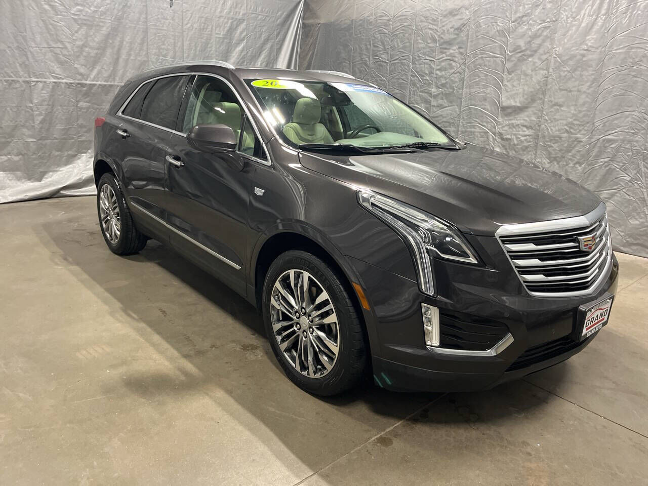 2017 CADILLAC XT5