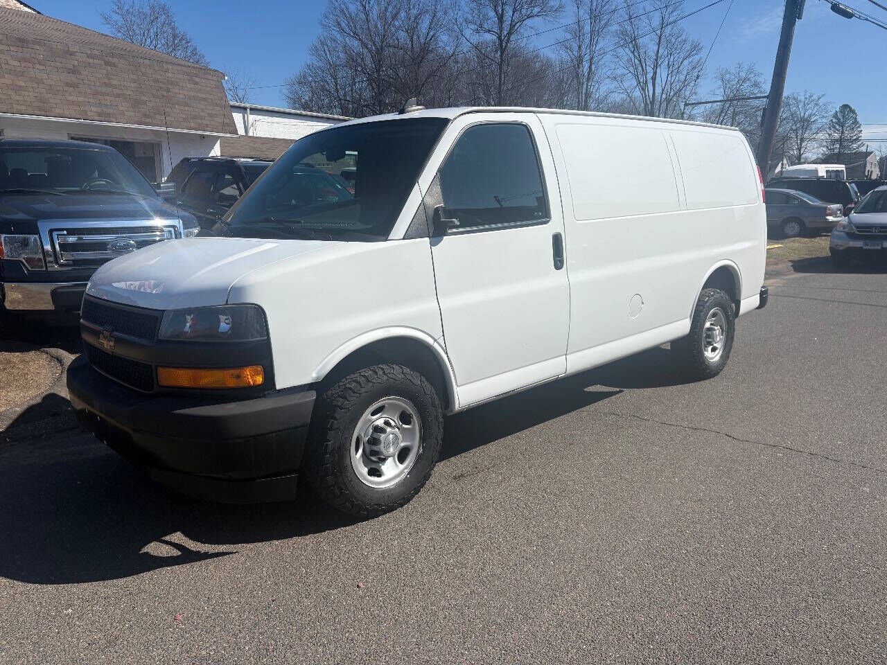 2019 CHEVROLET Express
