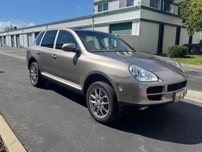 2004 PORSCHE Cayenne