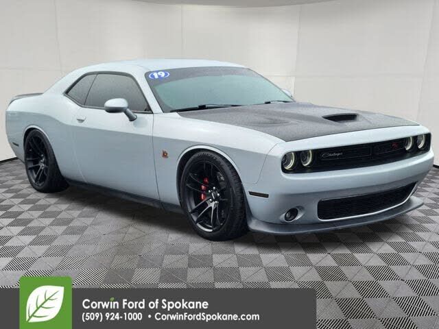 2019 DODGE Challenger