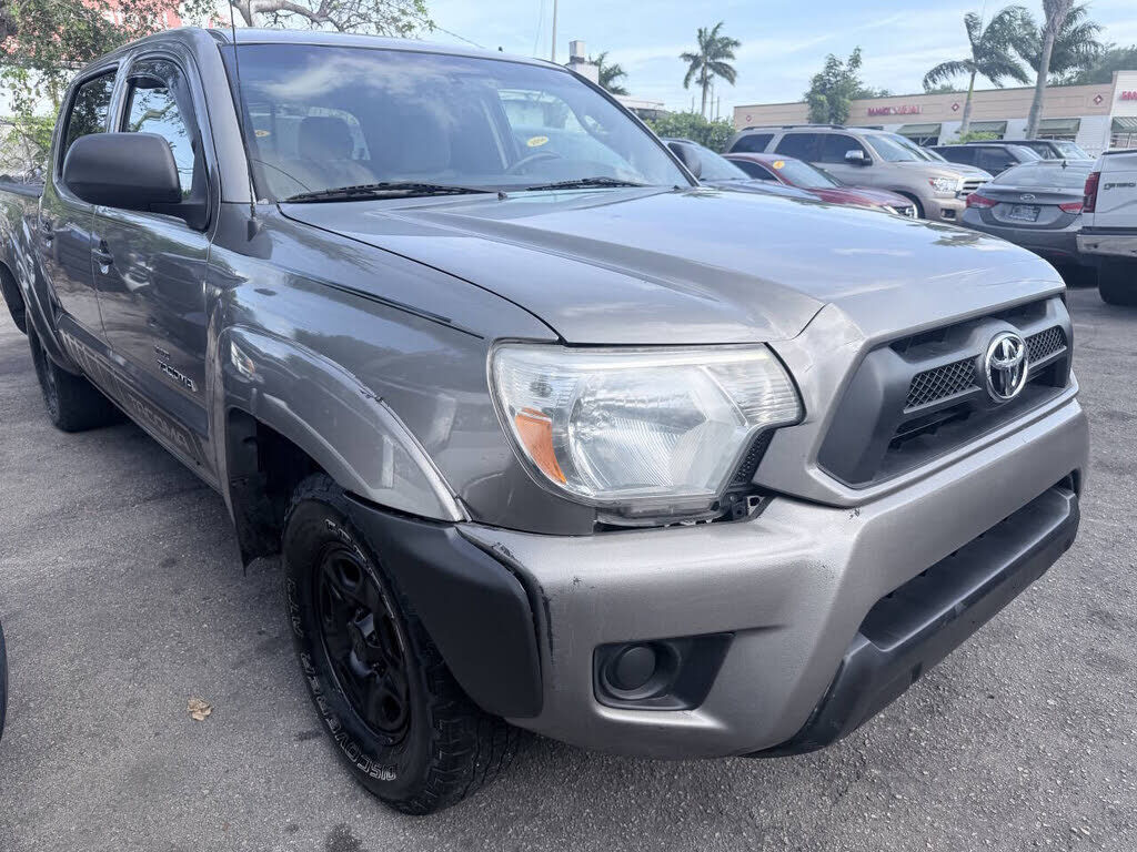 2012 TOYOTA Tacoma