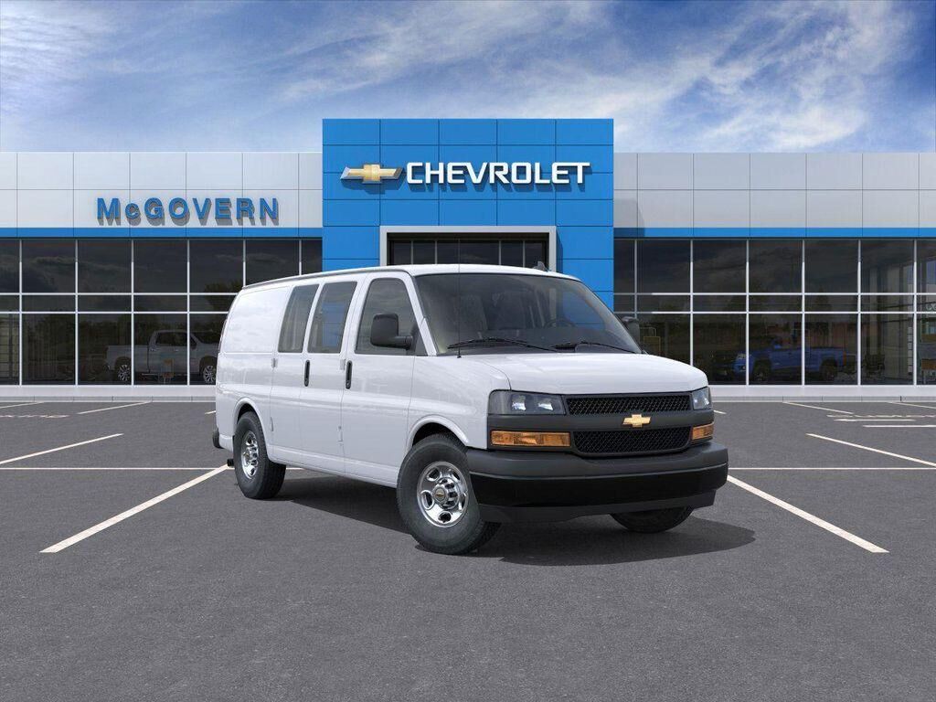 2026 CHEVROLET Express