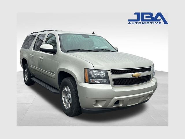 2014 CHEVROLET Suburban