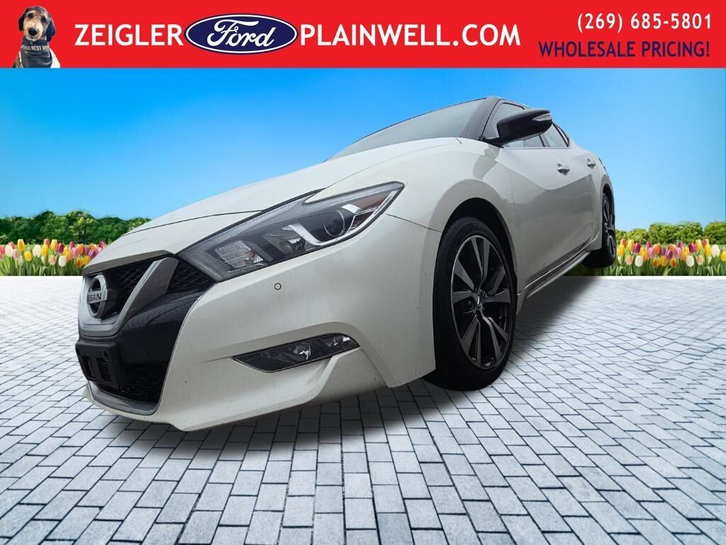 2016 NISSAN Maxima