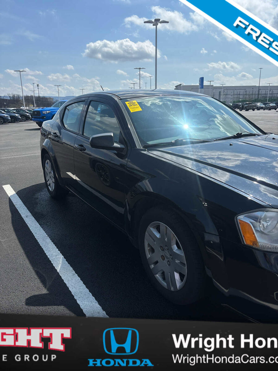2014 DODGE Avenger