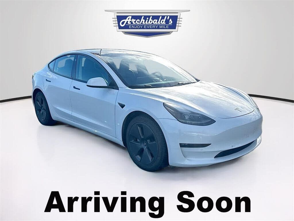 2021 TESLA Model 3