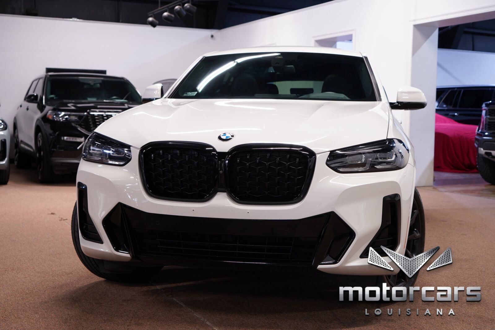 2023 BMW X4