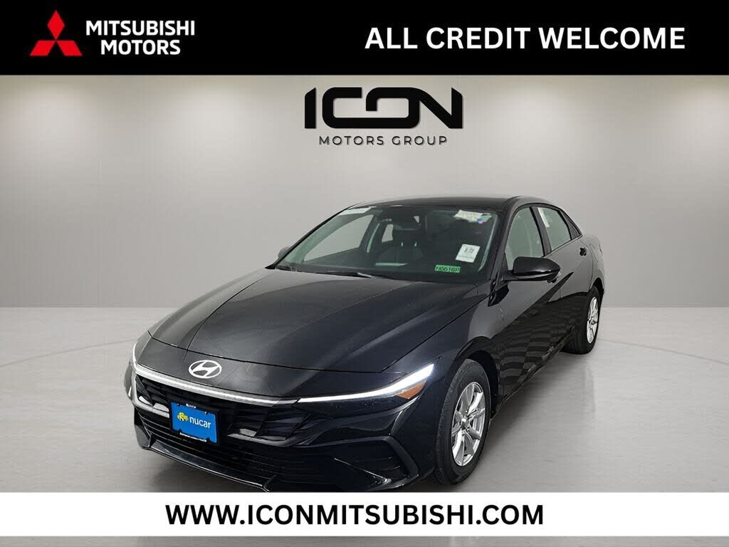 2024 HYUNDAI Elantra