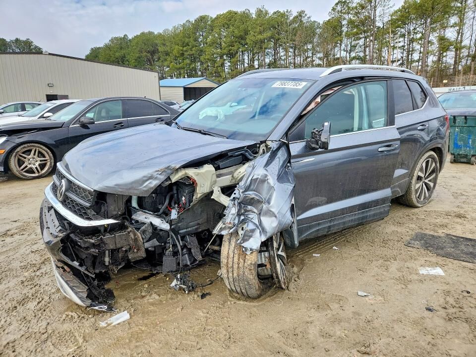 2022 VOLKSWAGEN Taos