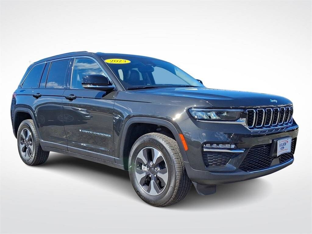 2023 JEEP Grand Cherokee