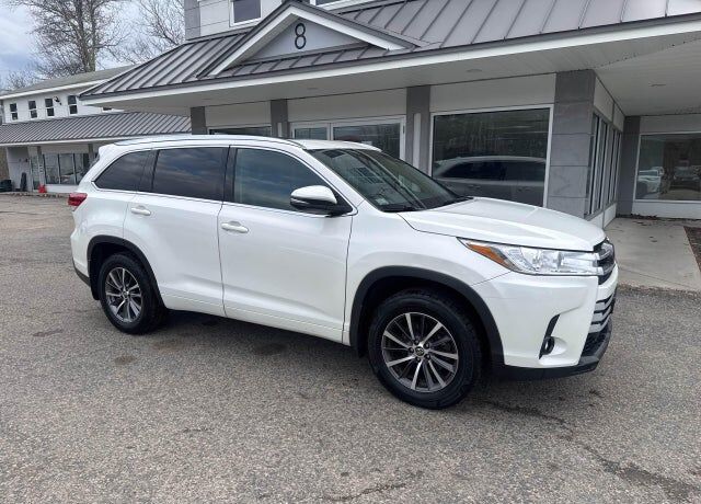 2018 TOYOTA Highlander