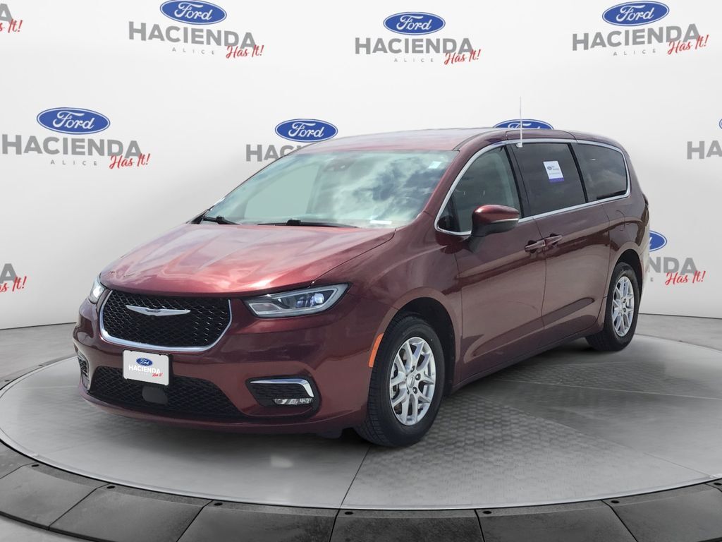 2023 CHRYSLER Pacifica