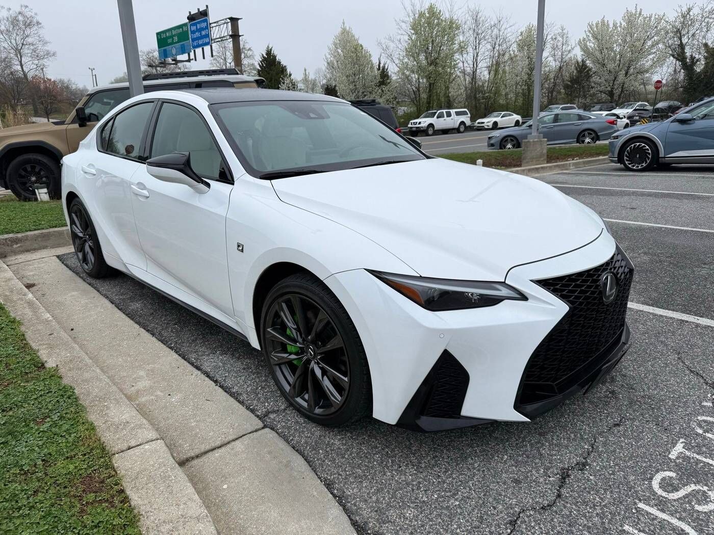 2024 LEXUS IS