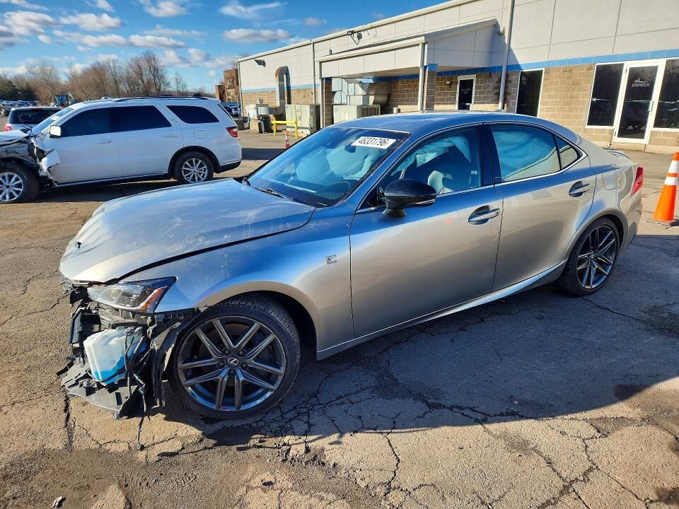 2019 LEXUS IS
