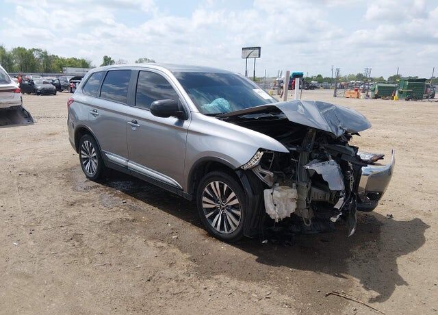2020 MITSUBISHI Outlander