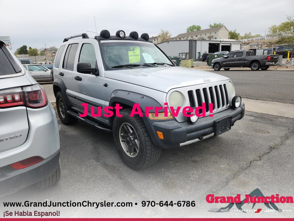 2005 JEEP Liberty