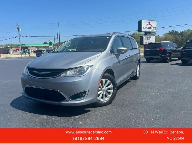 2019 CHRYSLER Pacifica